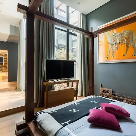 Trastevere Luxury Retreat