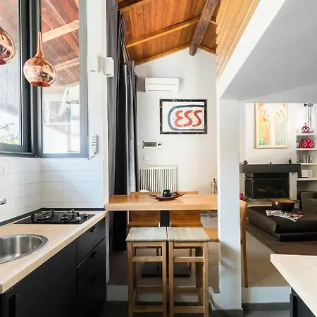 Trastevere Luxury Retreat Apartment Rome