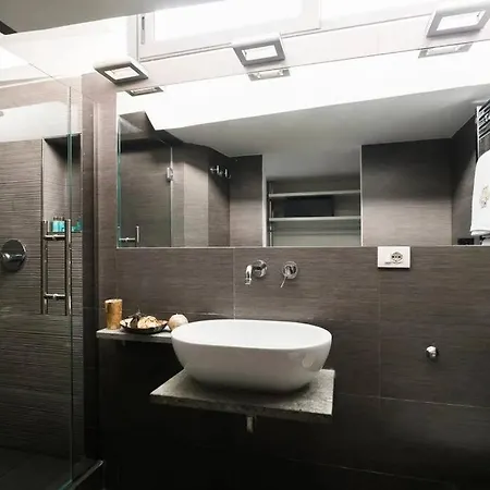 Trastevere Luxury Retreat * Rome