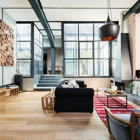 Trastevere Luxury Retreat