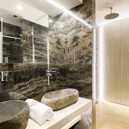 Trastevere Luxury Retreat *