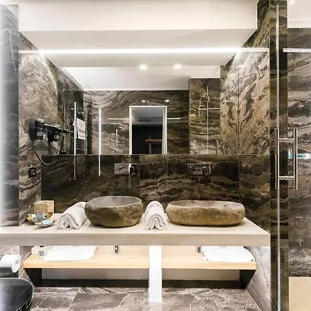 Trastevere Luxury Retreat * Rome