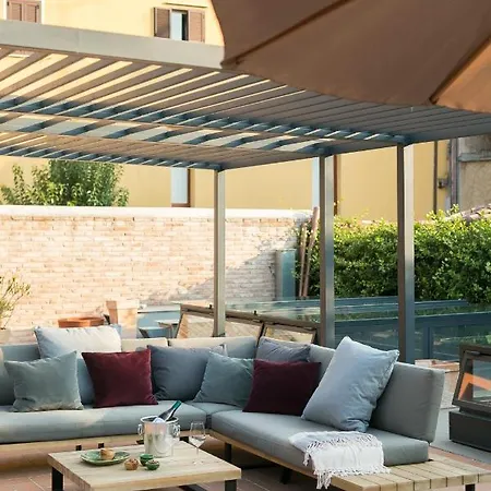 Trastevere Luxury Retreat